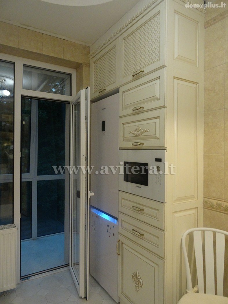 3 rooms apartment for sell Klaipėdoje, Centre, Vilties g.