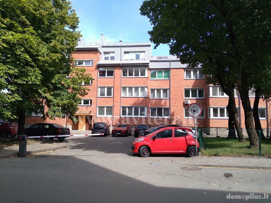 3 rooms apartment for sell Klaipėdoje, Centre, Šaulių g.