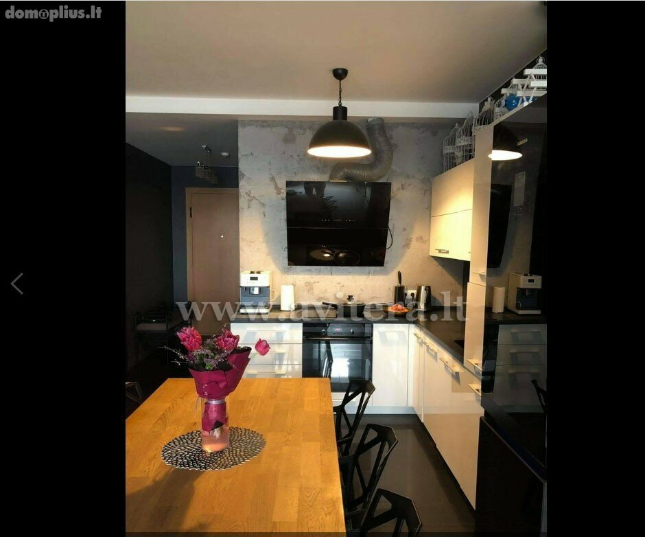 3 rooms apartment for sell Klaipėdoje, Centre, Dariaus ir Girėno g.