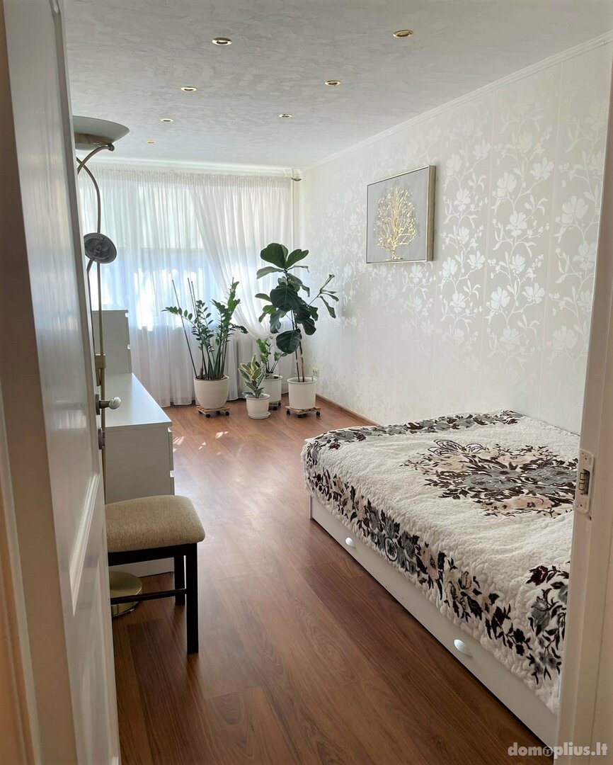 3 rooms apartment for sell Klaipėdoje, Žvejybos uostas, Sulupės g.