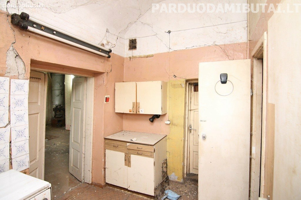 Parduodamas 2 kambarių butas Vilniuje, Užupyje, Malūnų g.