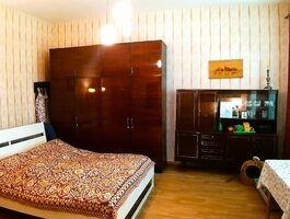 Продается 3 комнатная квартира Vilniuje, Rasos, Liepkalnio g.