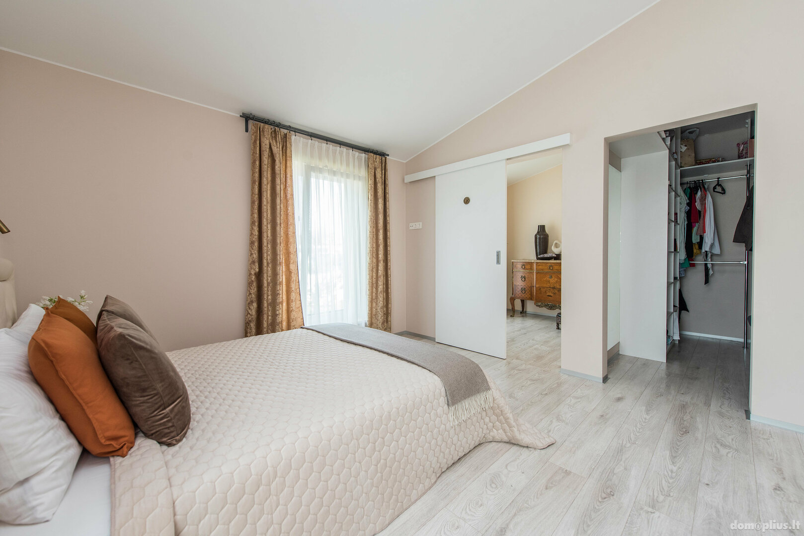 3 rooms apartment for sell Vilniuje, Pilaitėje, Dumnavos g.
