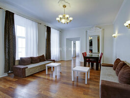 3 kambarių butas Vilniuje, Senamiestyje, Trakų g.
