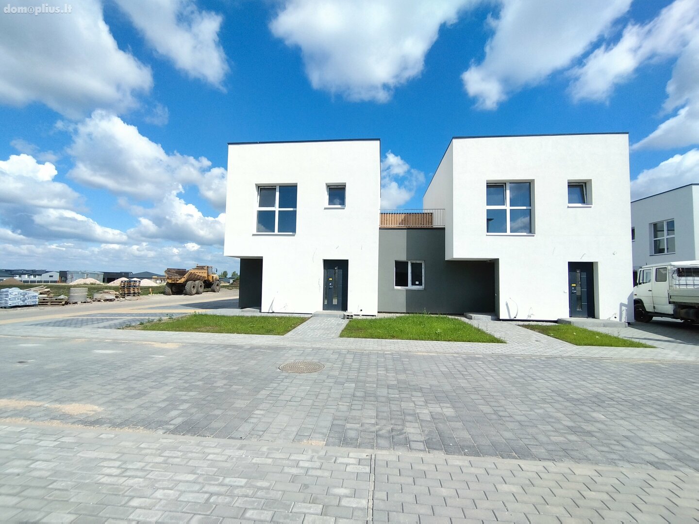 4 rooms apartment for sell Kaune, Romainiuose, Bivylių g.
