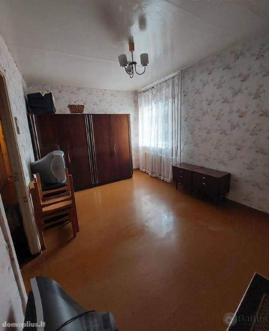 Продается 3 комнатная квартира Klaipėdoje, Vėtrungėje, Birutės g.