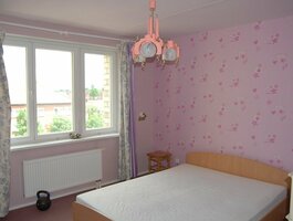 3 rooms apartment for sell Vilniuje, Naujininkuose, Kapsų g.
