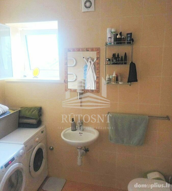 Parduodamas 3 kambarių butas Klaipėdoje, Miško