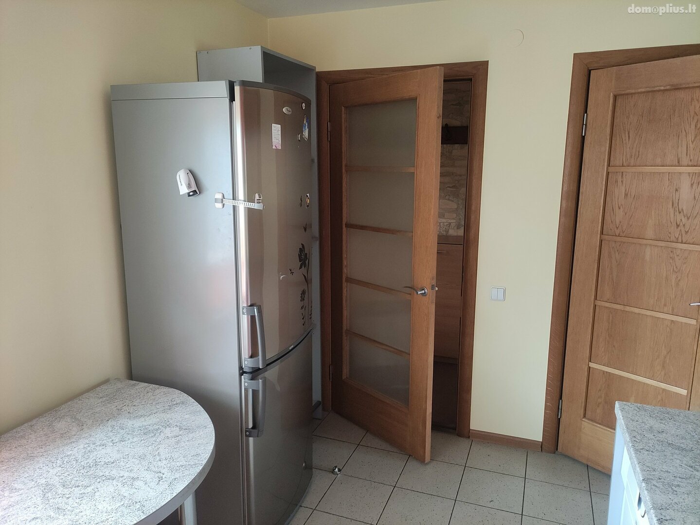 Продается 2 комнатная квартира Kretingos rajono sav., Salantuose, Pievų g.