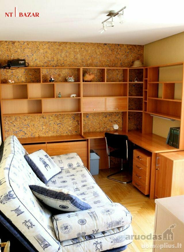5 rooms apartment for sell Kaune, Žaliakalnyje, A. Baranausko g.