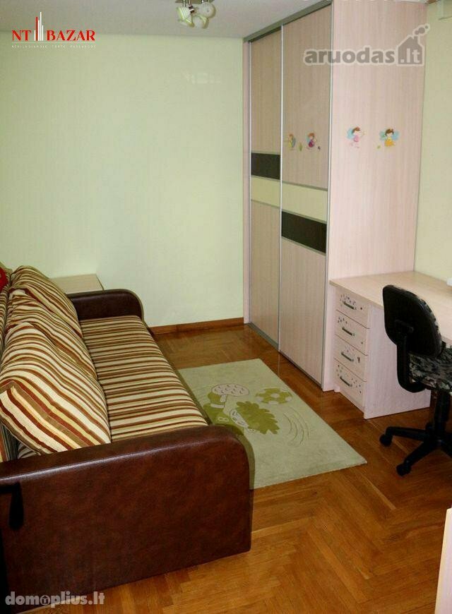 5 rooms apartment for sell Kaune, Žaliakalnyje, A. Baranausko g.