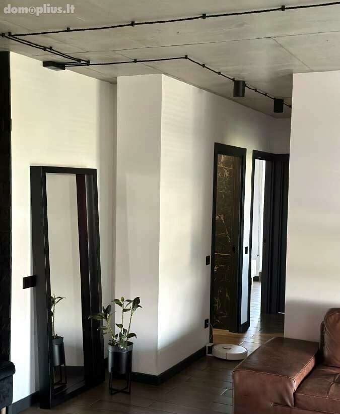 4 rooms apartment for sell Klaipėdoje, Žvejybos uostas, Nidos g.