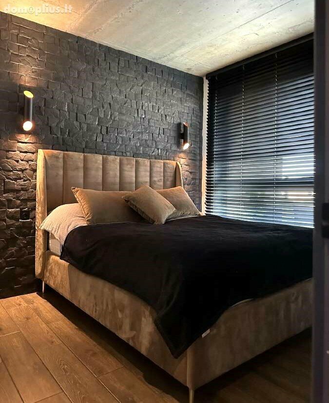 4 rooms apartment for sell Klaipėdoje, Žvejybos uostas, Nidos g.
