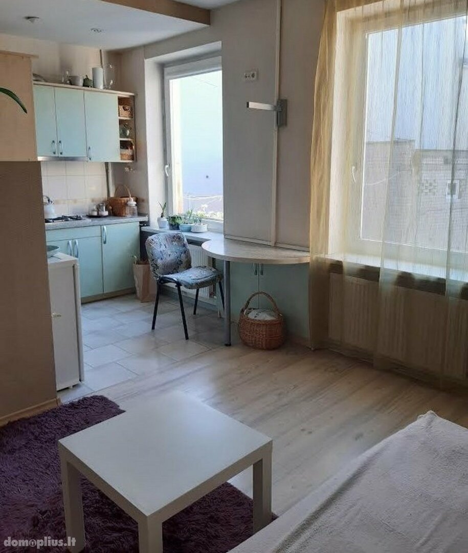 1 room apartment for sell Klaipėdoje, Centre, S. Daukanto g.