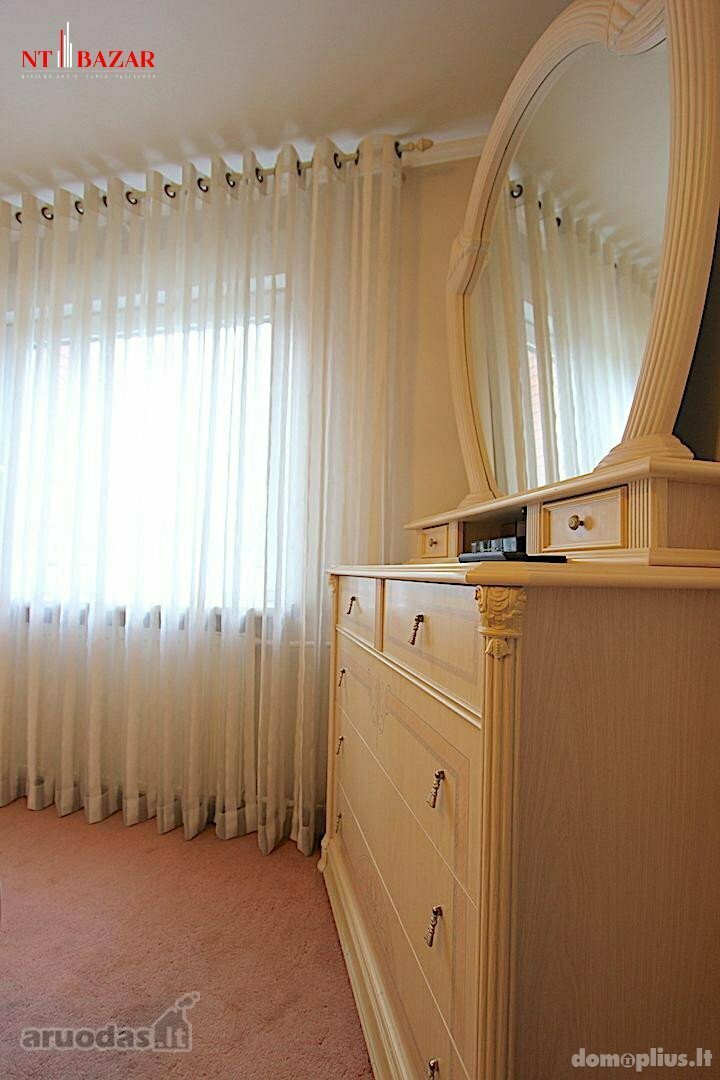 2 rooms apartment for sell Kaune, Žaliakalnyje, Žuvinto g.