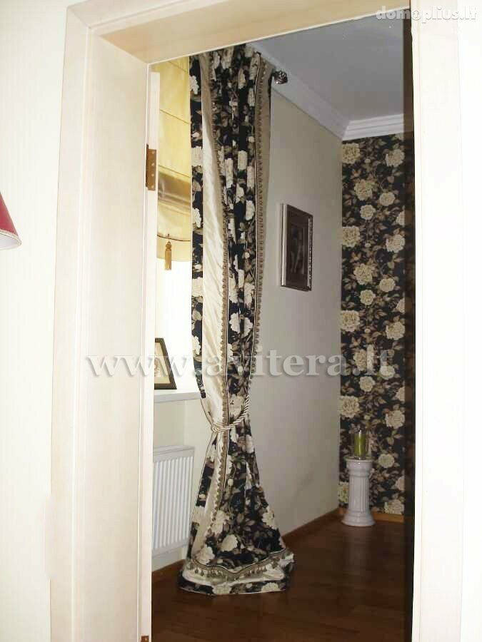 Продается 3 комнатная квартира Klaipėdoje, Senamiestyje, Turgaus g.