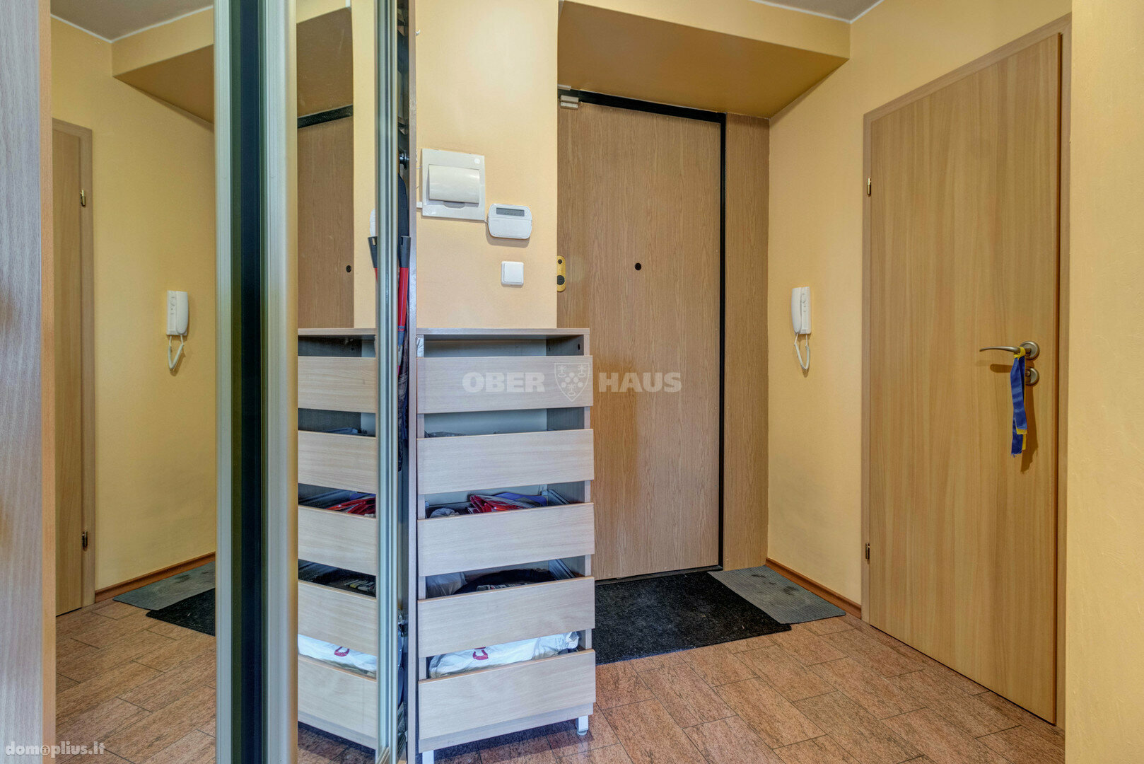 3 rooms apartment for sell Vilniuje, Naujamiestyje, Šaltinių g.