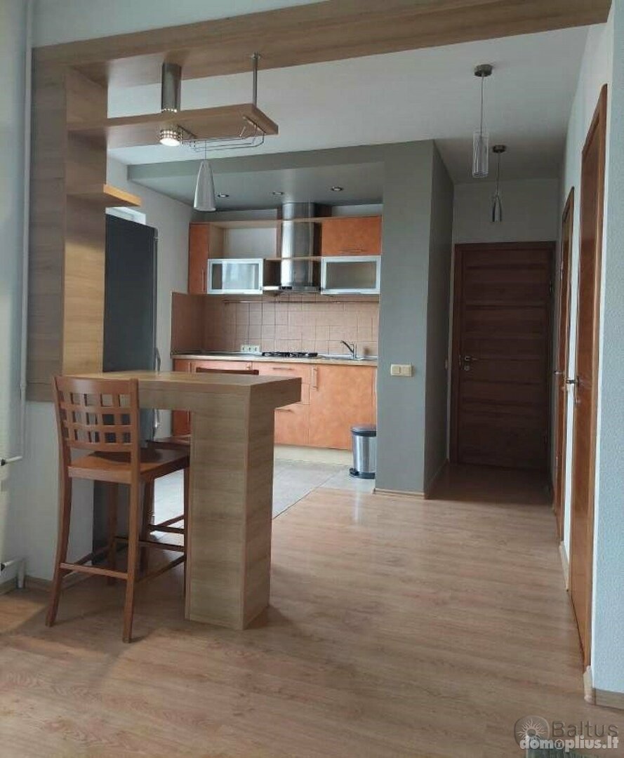Parduodamas 2 kambarių butas Klaipėdoje, Laukininkuose, Laukininkų g.