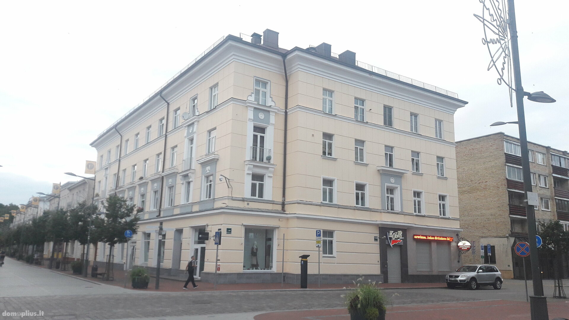 Parduodamas 4 kambarių butas Šiauliuose, Centre, Vilniaus g.
