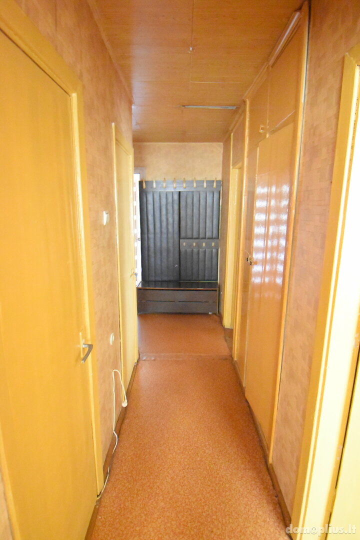 3 rooms apartment for sell Radviliškio rajono sav., Radviliškyje, Kaštonų g.