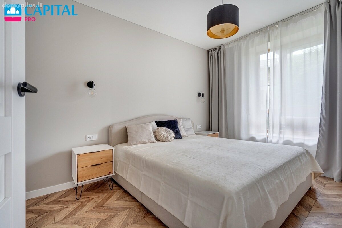 2 rooms apartment for sell Vilniuje, Naujamiestyje, Naugarduko g.
