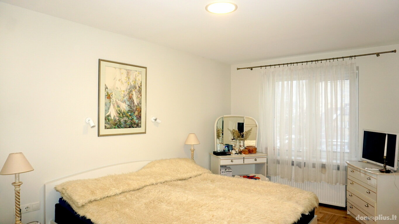 4 rooms apartment for sell Šiauliuose, Centre, Stalupėnų g.