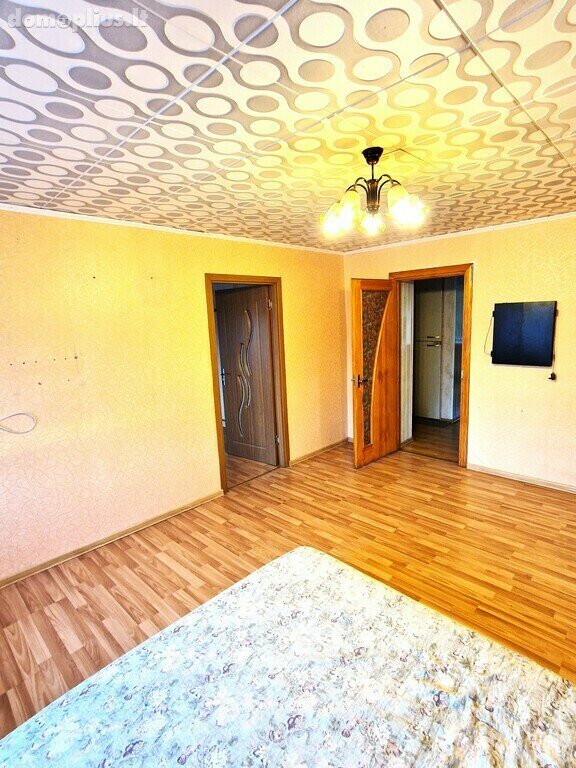 Продается 4 комнатная квартира Utenos rajono sav., Utenoje, Aušros g.