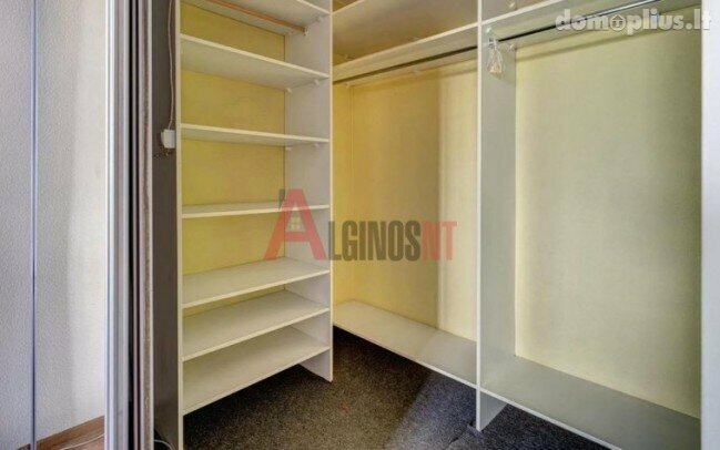 1 room apartment for sell Klaipėdoje, Centre, Medžiotojų g.