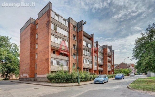 1 room apartment for sell Klaipėdoje, Centre, Medžiotojų g.
