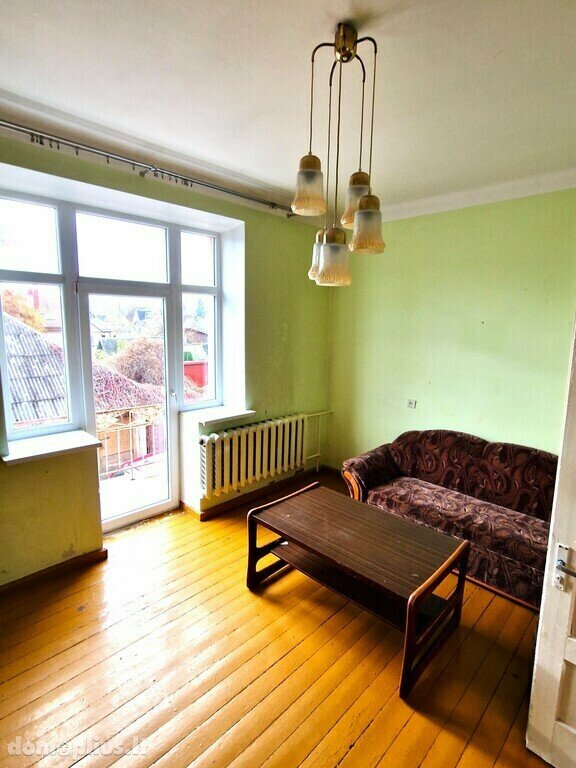 Продается 2 комнатная квартира Utenos rajono sav., Utenoje, Kauno g.