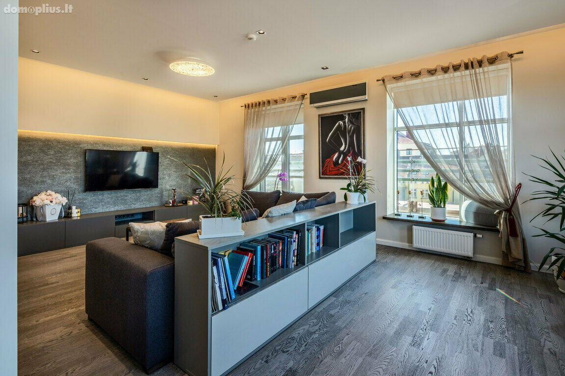 Продается 3 комнатная квартира Klaipėdoje, Senamiestyje, Turgaus g.