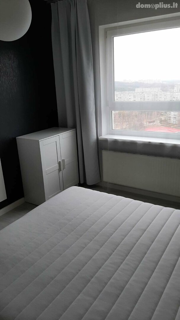 Продается 2 комнатная квартира Vilniuje, Šeškinėje, Šeškinės g.