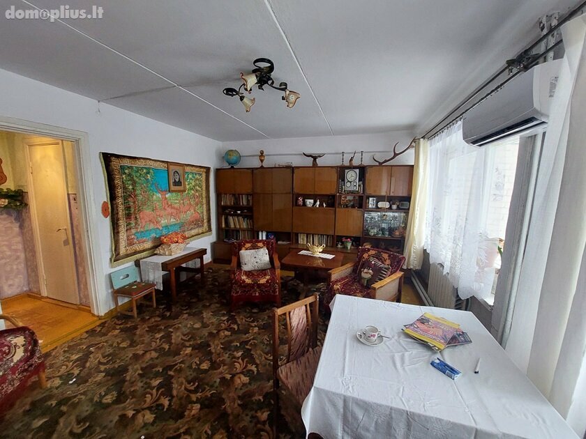 Продается 4 комнатная квартира Anykščių rajono sav., Ažuožeriuose, Ežero g.