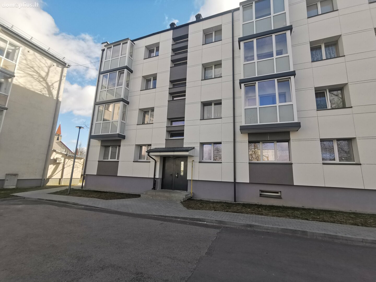 Продается 2 комнатная квартира Akmenės rajono sav., Naujoji Akmenė, V. Kudirkos g.