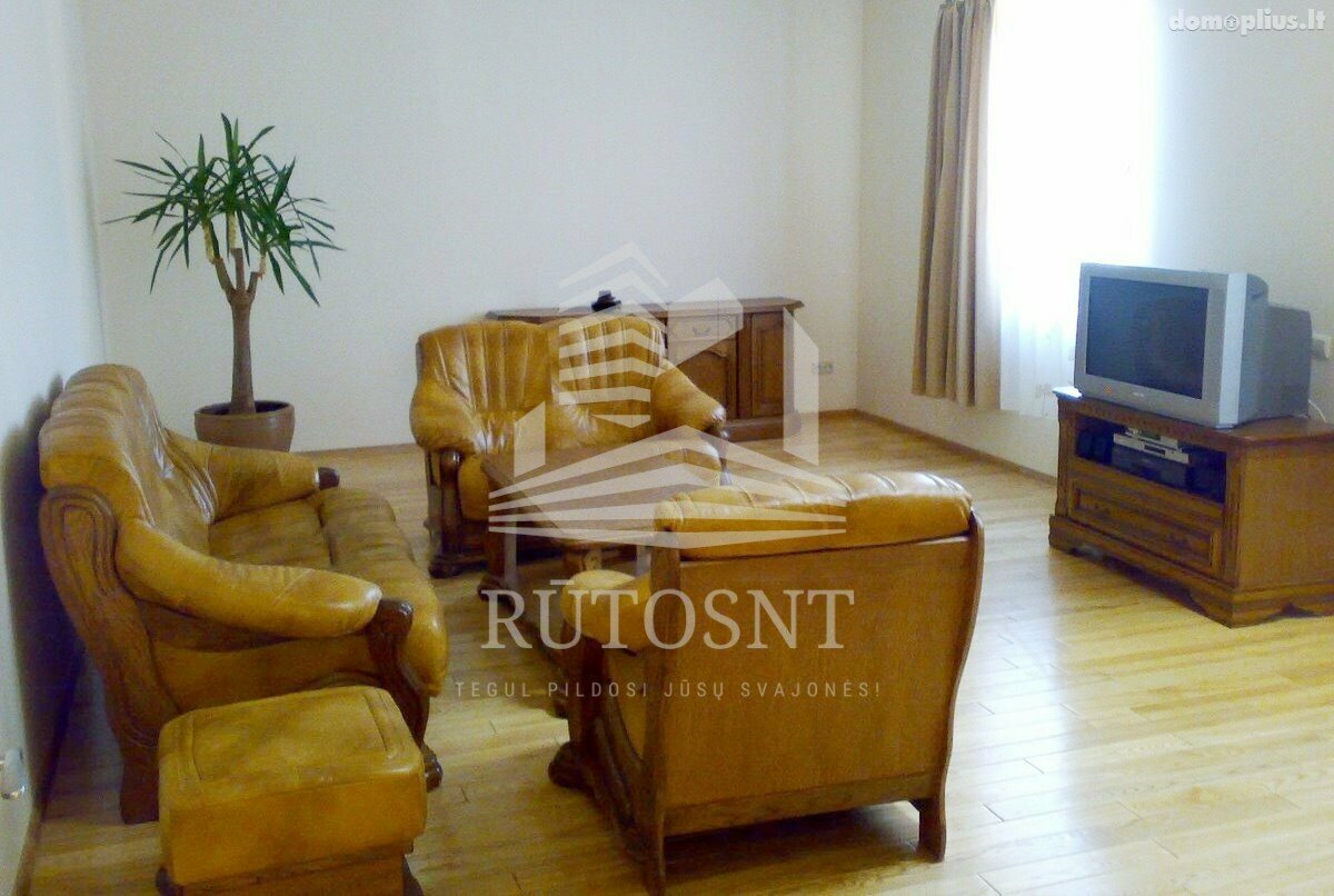 4 rooms apartment for sell Klaipėdoje, Senamiestyje, Turgaus g.