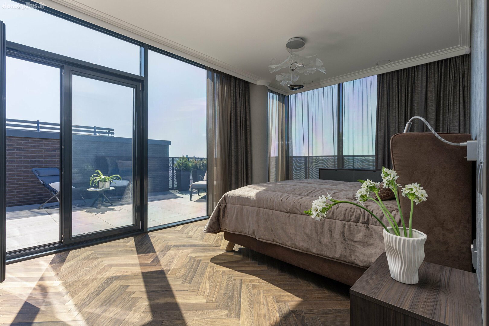 Продается 4 комнатная квартира Vilniuje, Žvėryne, Sėlių g.