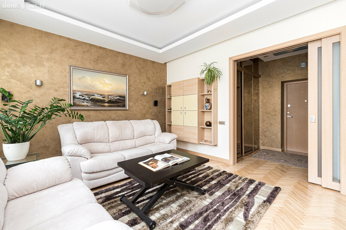 Продается 2 комнатная квартира Vilniuje, Pašilaičiuose, Laisvės pr.