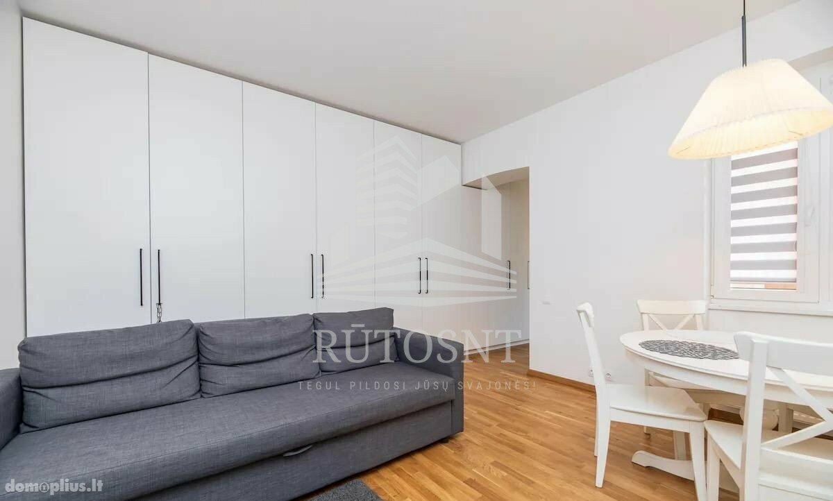 2 rooms apartment for sell Klaipėdoje, Senamiestyje, J. Zauerveino g.