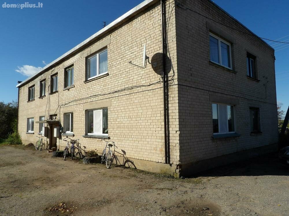 Продается 3 комнатная квартира Šiaulių rajono sav., Žarėnuose, Naujoji g.