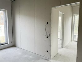 Продается 3 комнатная квартира Vilniuje, Rasos, Stepono Batoro g.
