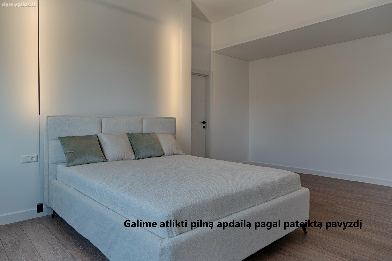 Продается 4 комнатная квартира Vilniuje, Rasos, Stepono Batoro g.