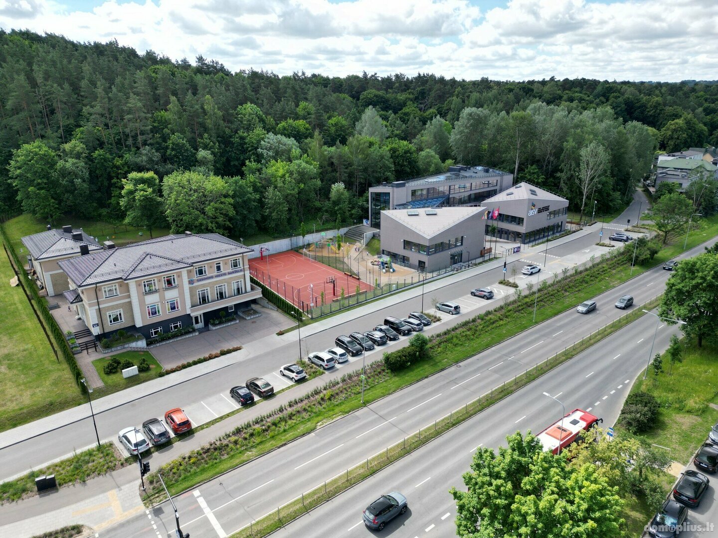Parduodamas 3 kambarių butas Vilniuje, Užupyje, Stepono Batoro g.