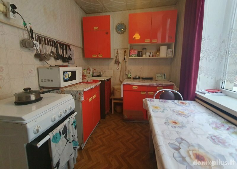 3 rooms apartment for sell Joniškio rajono sav., Joniškyje, Bažnyčios g.