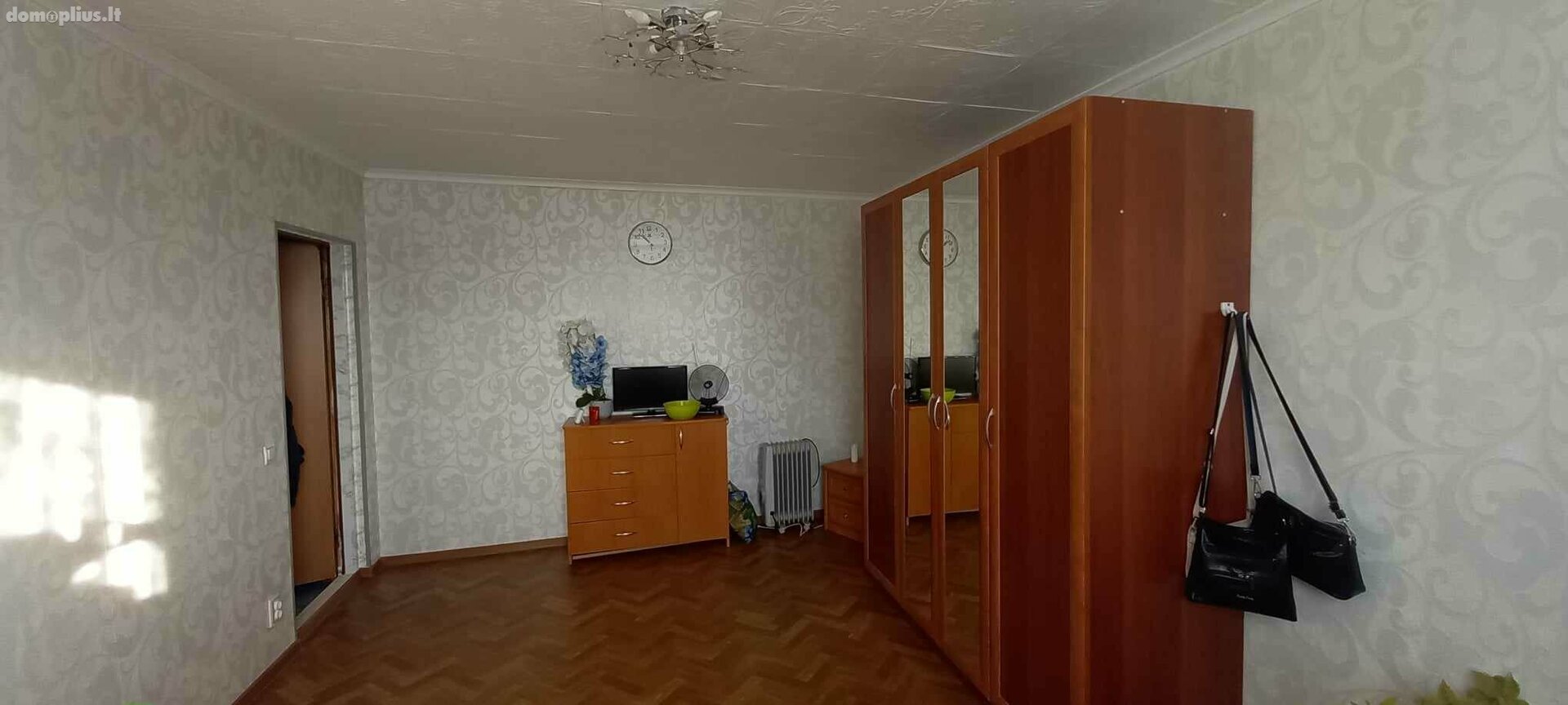 Parduodamas 3 kambarių butas Klaipėdos rajono sav., Gribžiniuose