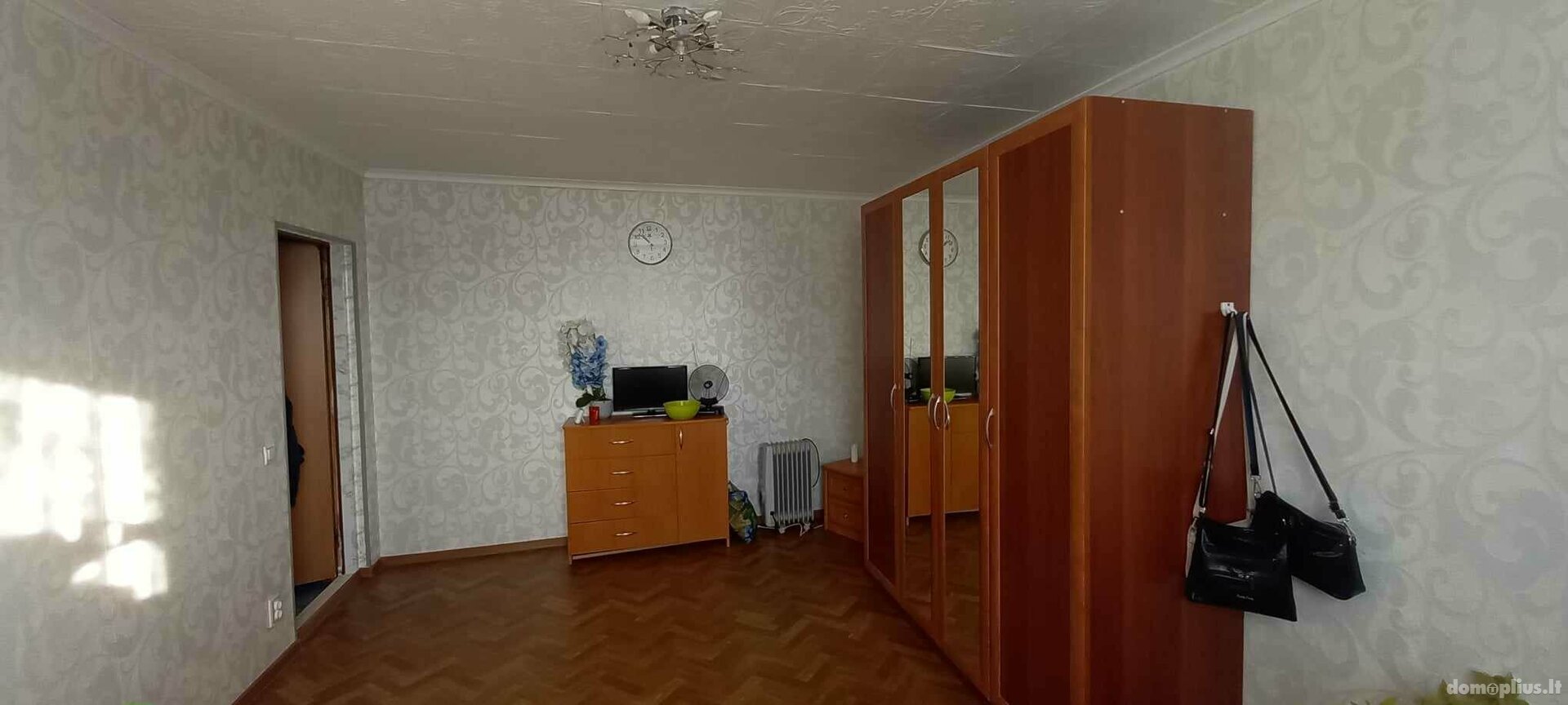 Parduodamas 3 kambarių butas Klaipėdos rajono sav., Žemgrindžiuose