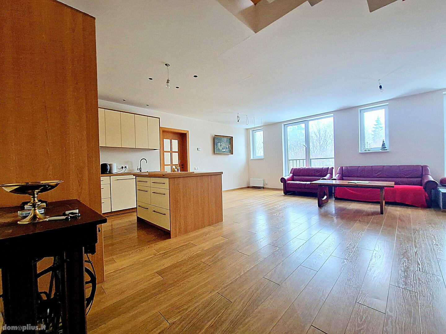 Продается 4 комнатная квартира Vilniuje, Naujamiestyje, Burbiškių g.