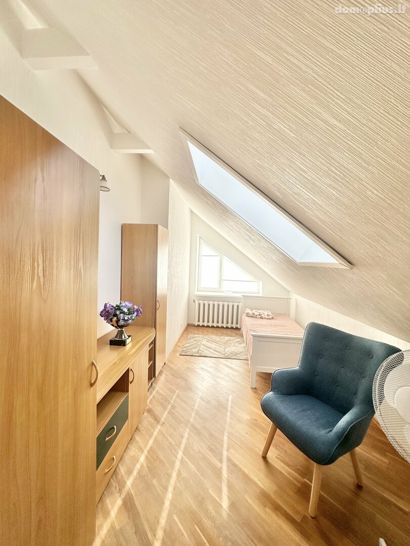 Продается 5 комнатная квартира Klaipėdoje, Mažojo kaimelio, Pakruojo g.