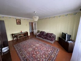 Parduodamas 2 kambarių butas Šiauliuose, Zokniuose, Radviliškio g.