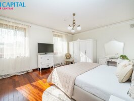 4 rooms apartment for sell Vilniuje, Senamiestyje, Aušros Vartų g.