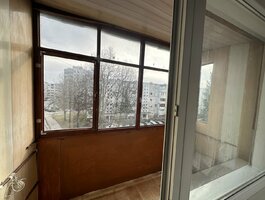 3 rooms apartment for sell Kaune, Eiguliuose